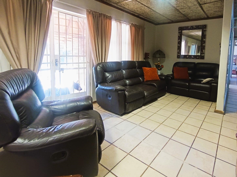 3 Bedroom Property for Sale in Fichardt Park Free State